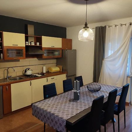 Apartment Cengo Каштела Экстерьер фото